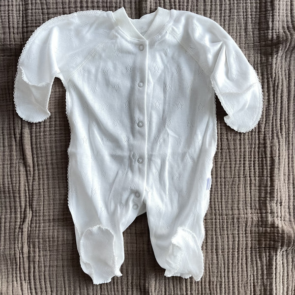 Слип швы наружу на кнопках Ажур Звёзды  Экрю