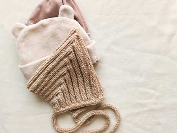  Шапочка треугольник Коричневая 0-6 мес