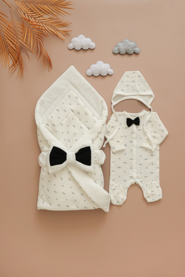 Комплект на выписку с бабочкой Рыбки 