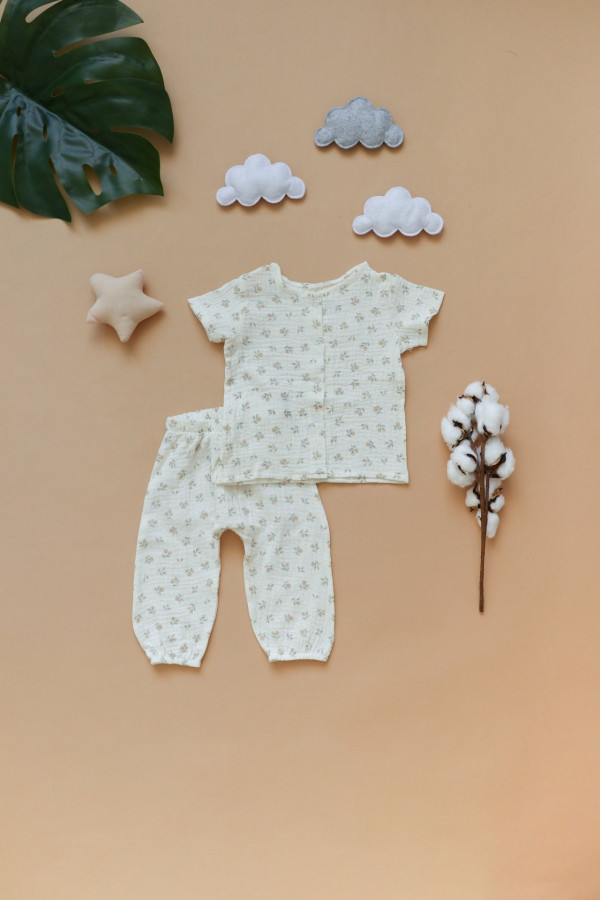 Рубашка и штанишки из муслина Молочный цветы  