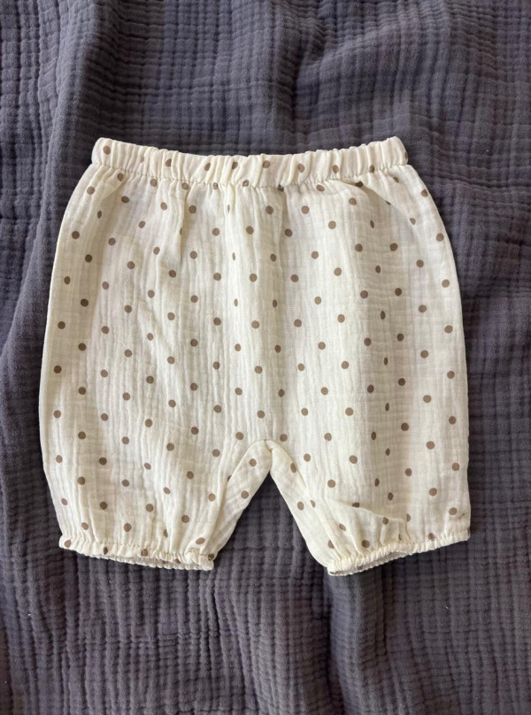Шорты из муслина жатка Горох бежевый