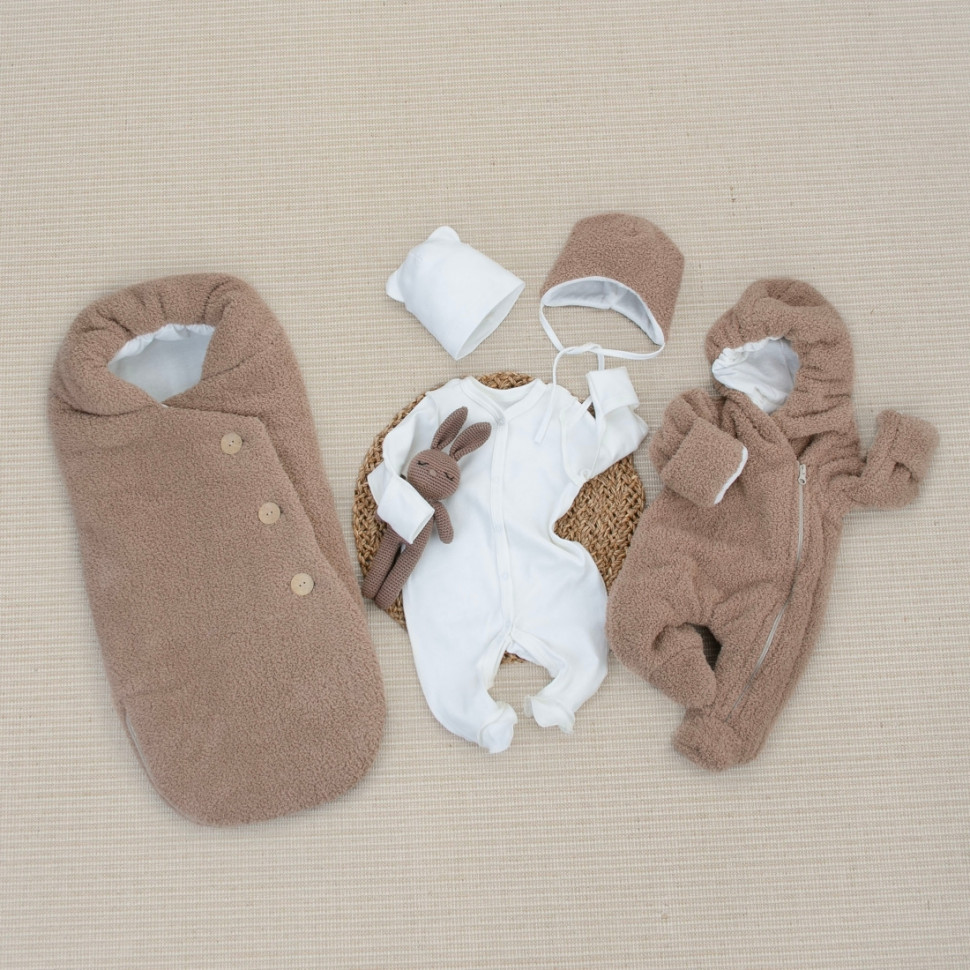 Комплект на выписку 5 предметов "Пушистик Пуговка", демисезонный, бежевый Комплект на выписку 5 предметов "Пушистик Пуговка", демисезонный, бежевый