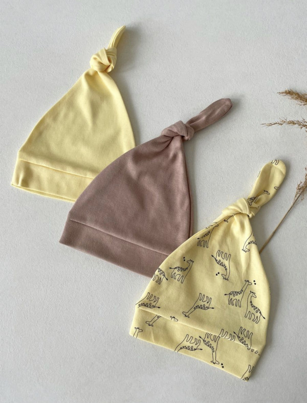 Комплект шапочка-узелок 3 шт желтый/жирафики/тауп грей
