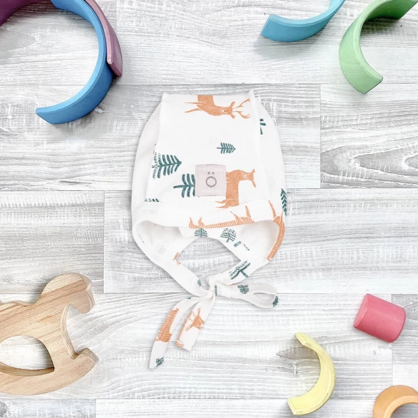 Чепчик Mjölk Олени в лесу