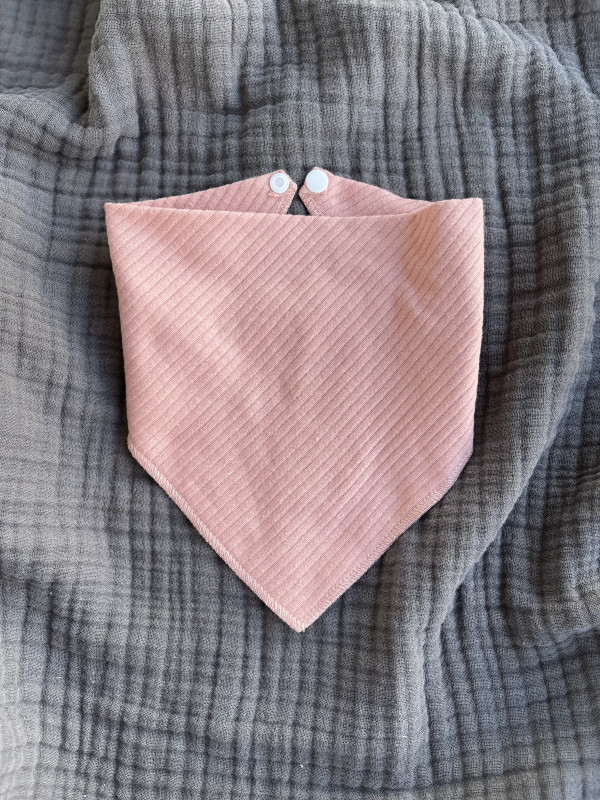 Слюнявчик Пудра 