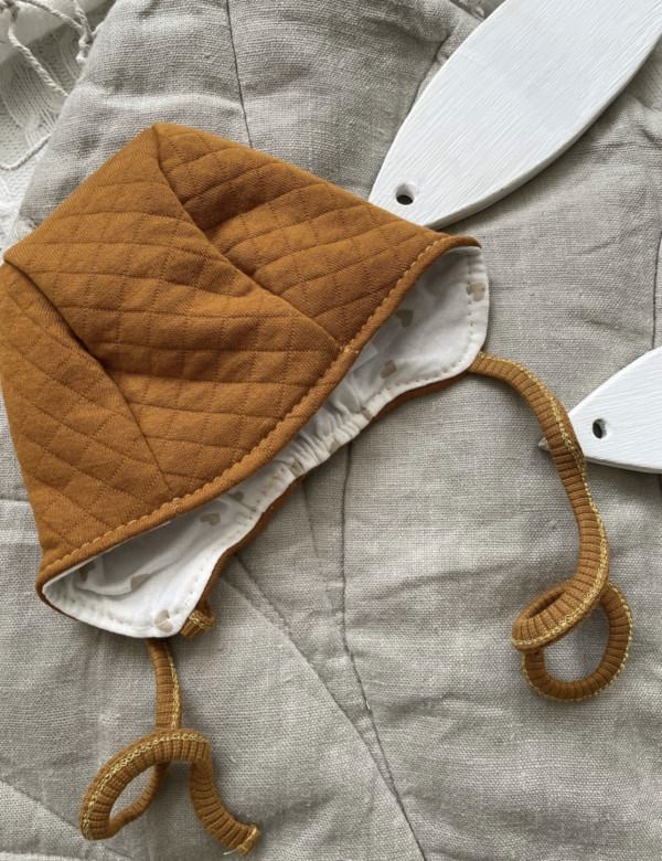 Шапочка Затейник капитон Горчичный 