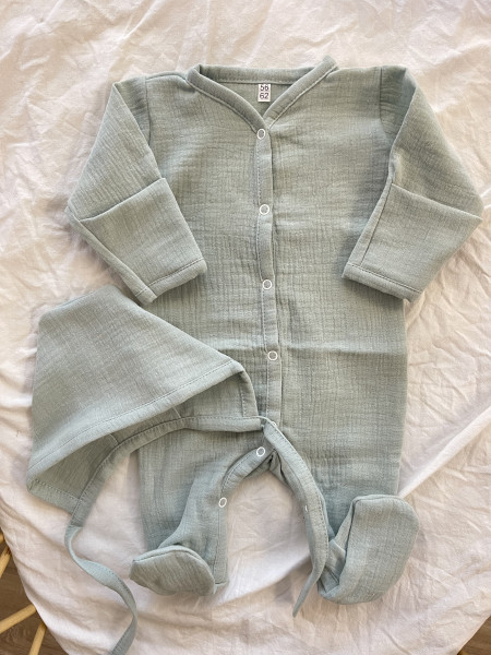 Комбинезон с чепчиком муслиновый для малыша Зеленый 