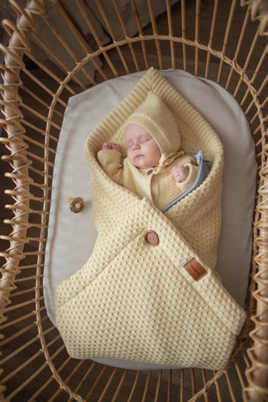 Конверт-одеяло Universal вязаный  Светло-желтый