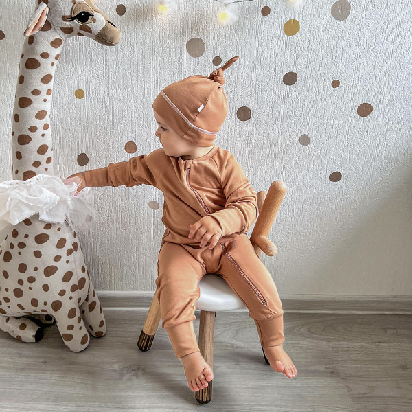 Комбинезон на манжетах Mjölk Sleep and Play Camel, с рукавом реглан