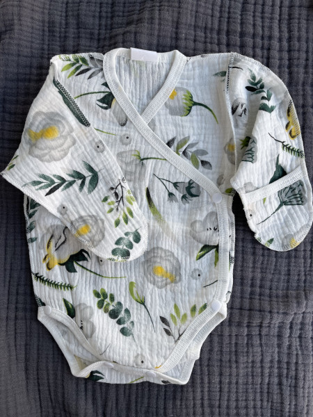 Боди из муслина Жатка Цветы серые 