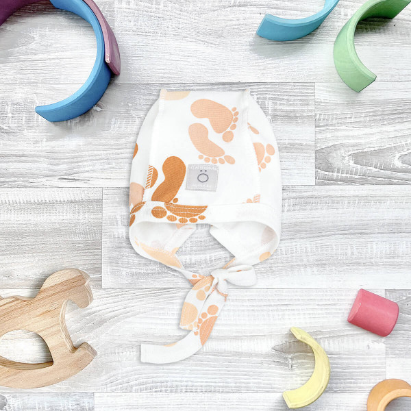 Чепчик Mjölk Ножки