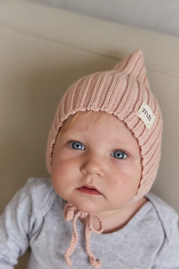 Шапка эльф из меринос-кашемира Пудровый 