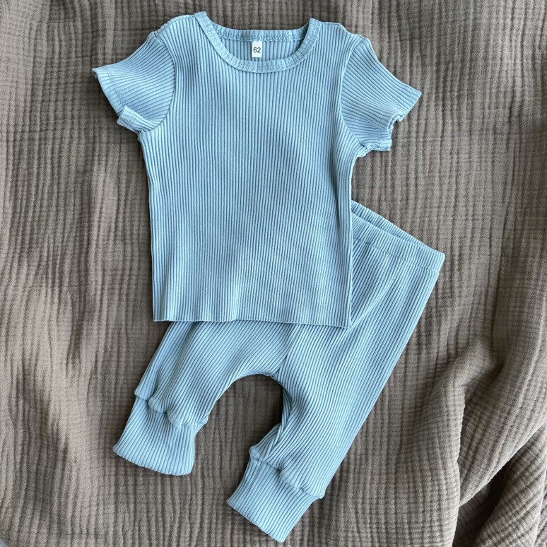 Комплект из 2-х предметов футболка и штанишки (лапша) Голубой 