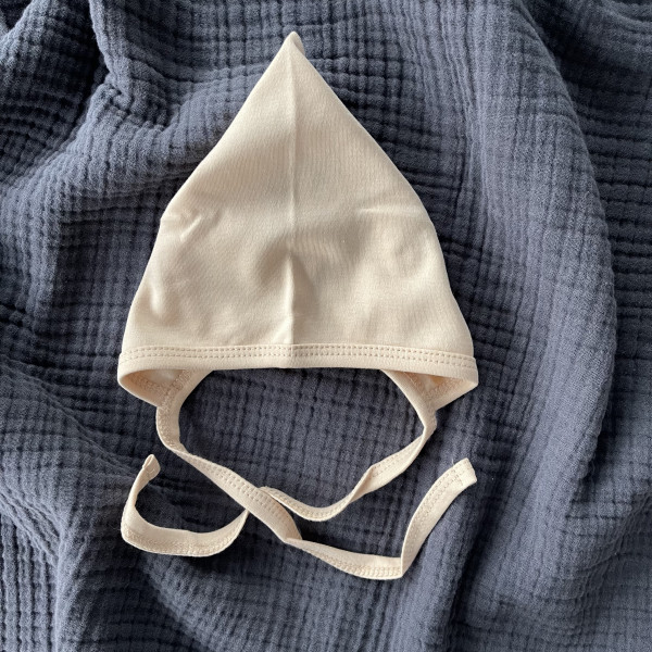 Чепчик гномик Бежевый 