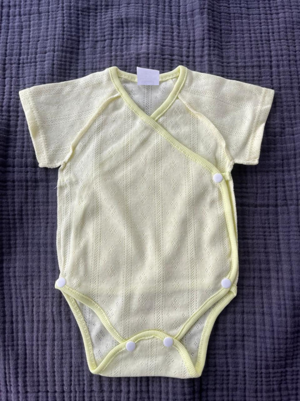 Боди короткий рукав ажур Желтый