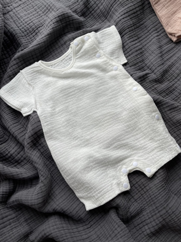 Песочник из муслина Белый