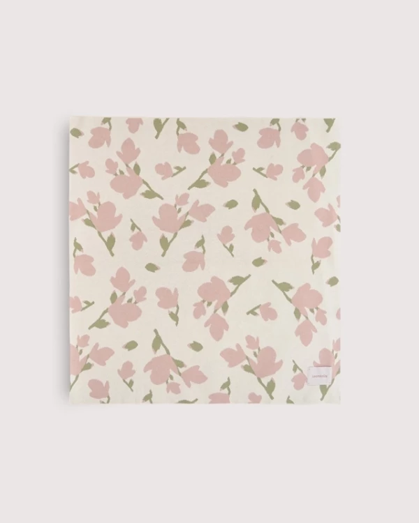 Плед детский с цветочками Экрю